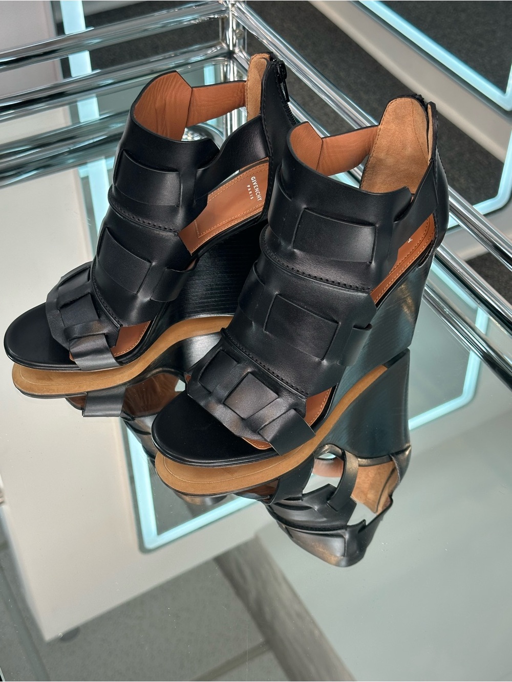 Givenchy Rojda Gladiator Wedge - Picture 3 of 8
